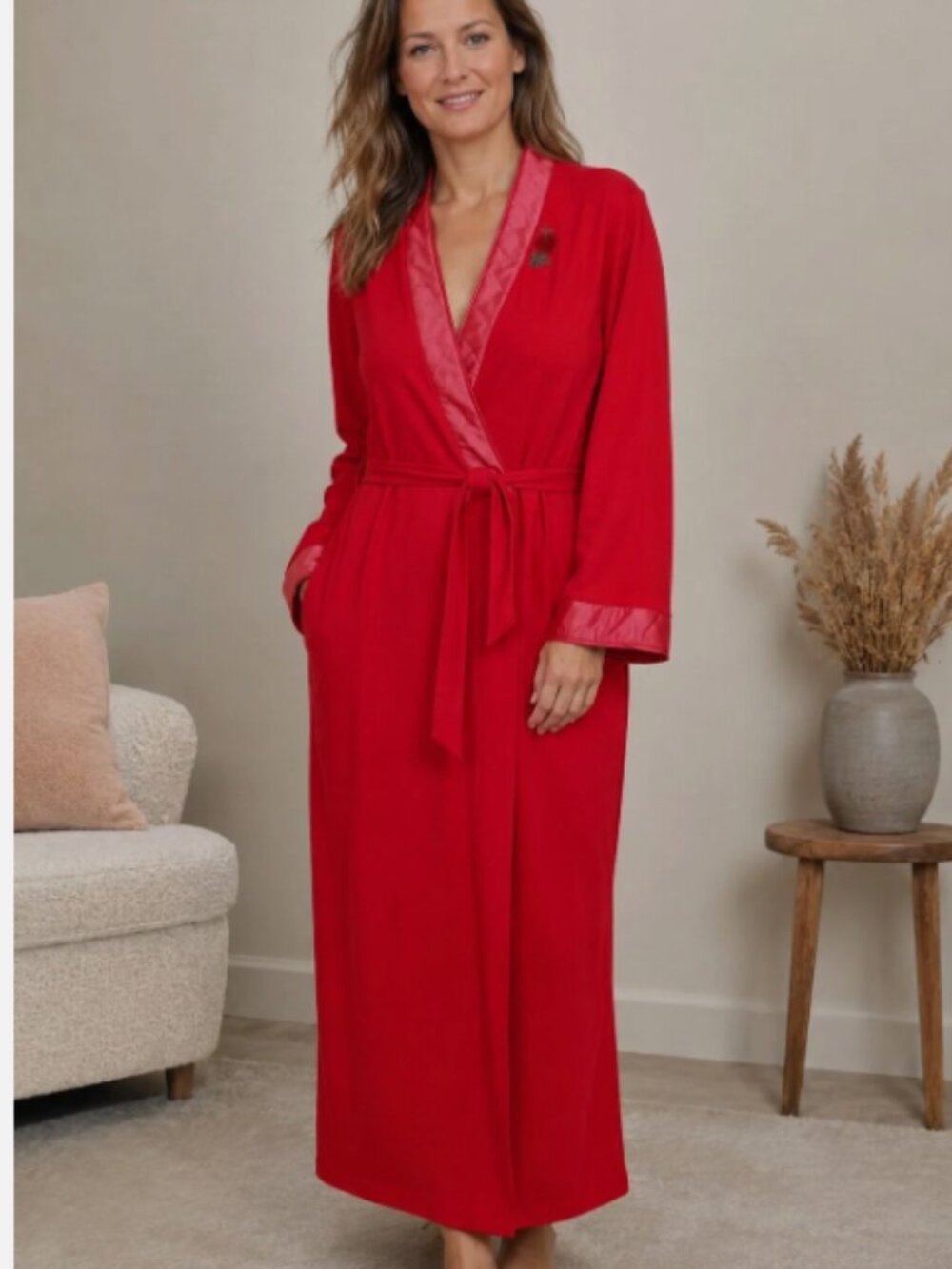 Vanity Fair Long Robe Housecoat Womens Size L Red Rose Soft Velour Belt VTG
